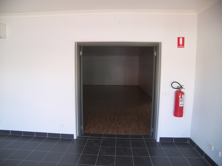 Click to view all images 33 Piper Road Bendigo VIC 3550 - Image 3