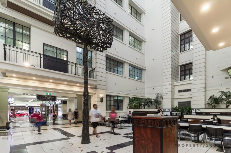 Click to view all images Shop 9/198 Adelaide Street Brisbane City QLD 4000 - Image 3