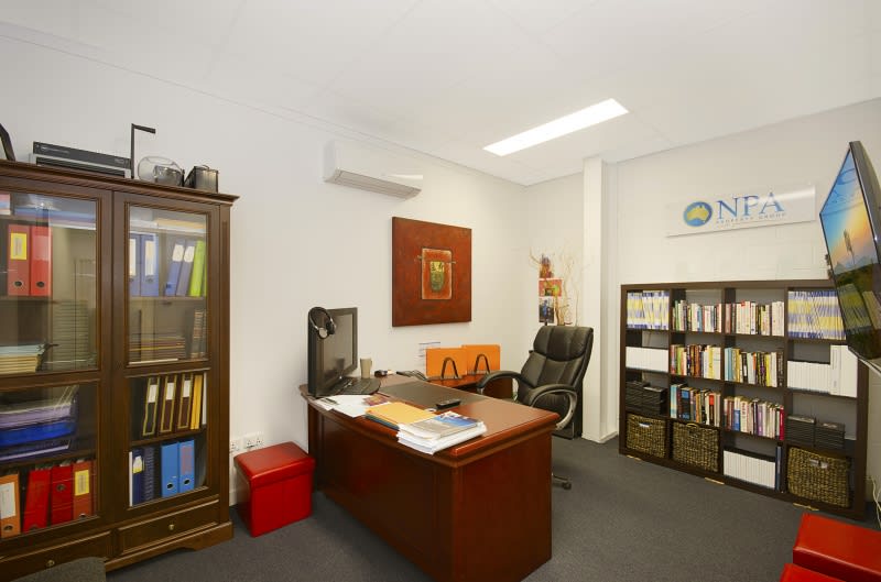 Click to view all images 137 Ingham Road West End QLD 4810 - Image 2