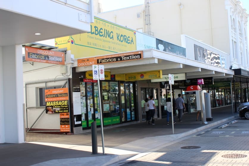 Click to view all images A/52 Lake Street Cairns City QLD 4870 - Image 2