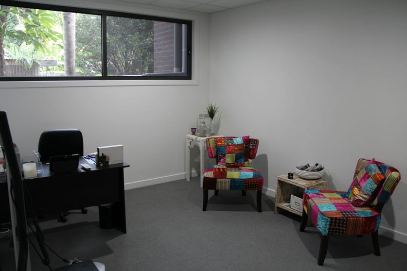 Click to view all images 1C/34 Tallebudgera Creek Road Burleigh Heads QLD 4220 - Image 2