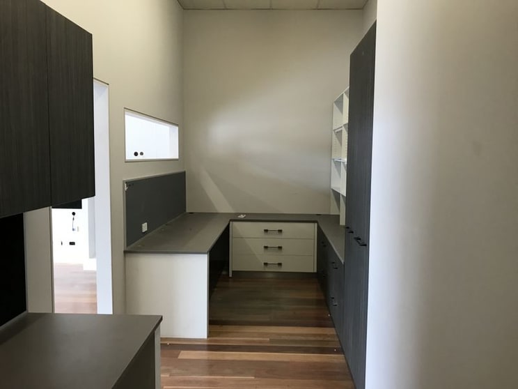 Click to view all images 7 & 8/151-155 Gladstone Street Fyshwick ACT 2609 - Image 2