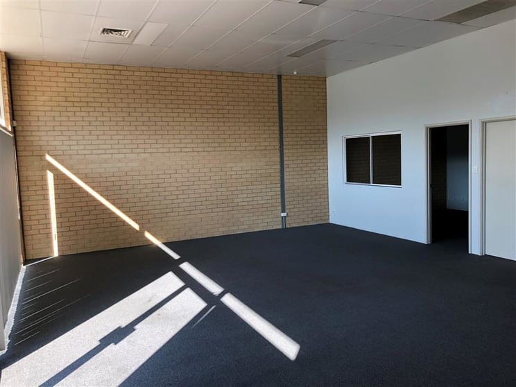 Click to view all images 3/126-130 Bannister Road Canning Vale WA 6155 - Image 3