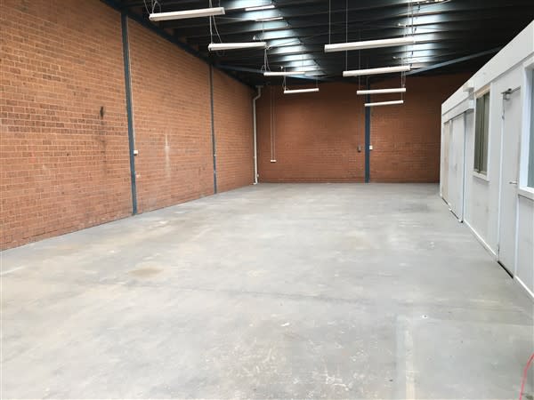 Click to view all images 57 Westminster St Oakleigh VIC 3166 - Image 2