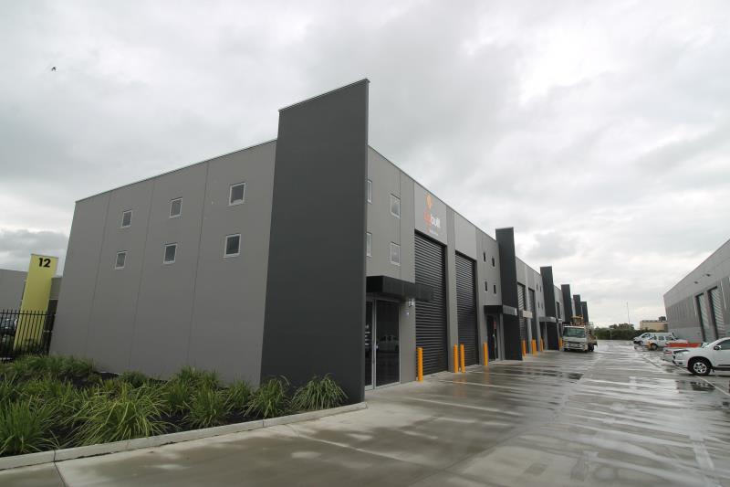 Click to view all images 1 Rays Way Pakenham VIC 3810 - Image 2