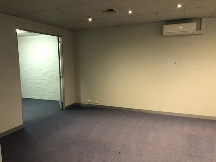 Click to view all images 5/101-111 Burgundy Street Heidelberg VIC 3084 - Image 2
