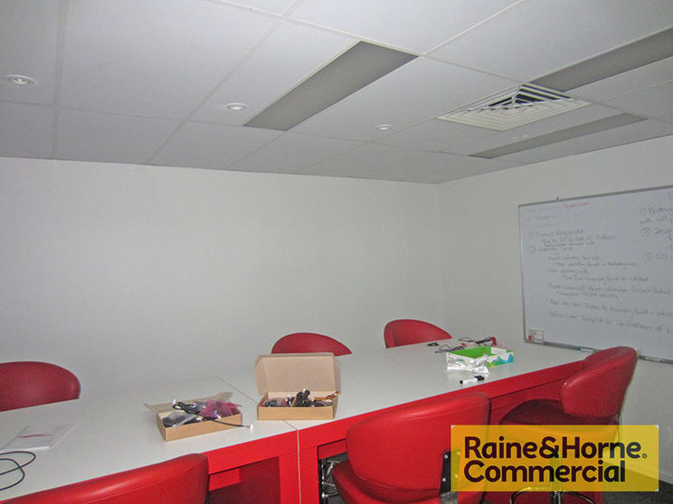 Click to view all images 9/87 Webster Road Stafford QLD 4053 - Image 3