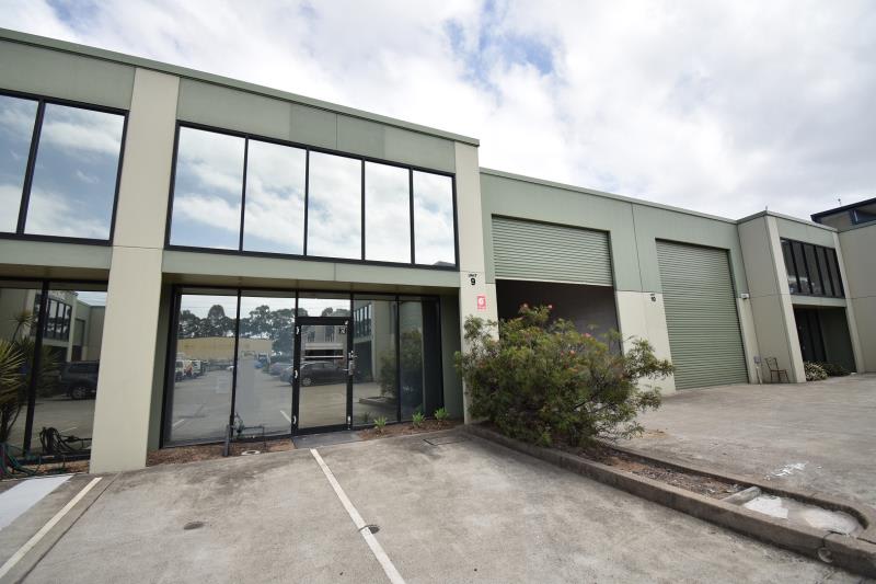 Click to view all images Unit 9/5 Friesian Close Sandgate NSW 2304 - Image 1