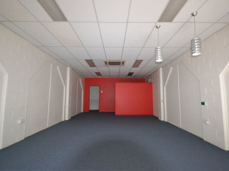 Click to view all images Shop 4/12 Russell Street Toowoomba City QLD 4350 - Image 2