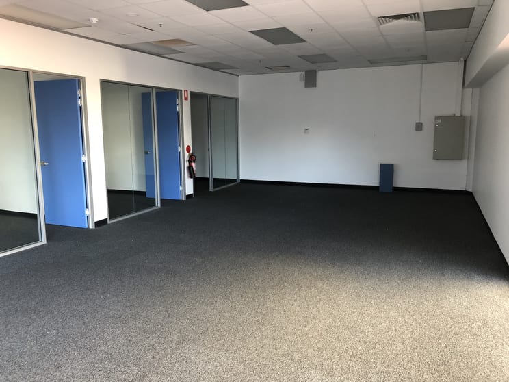 Click to view all images Shop 102 Colonnades Shopping Centre Noarlunga Centre SA 5168 - Image 2