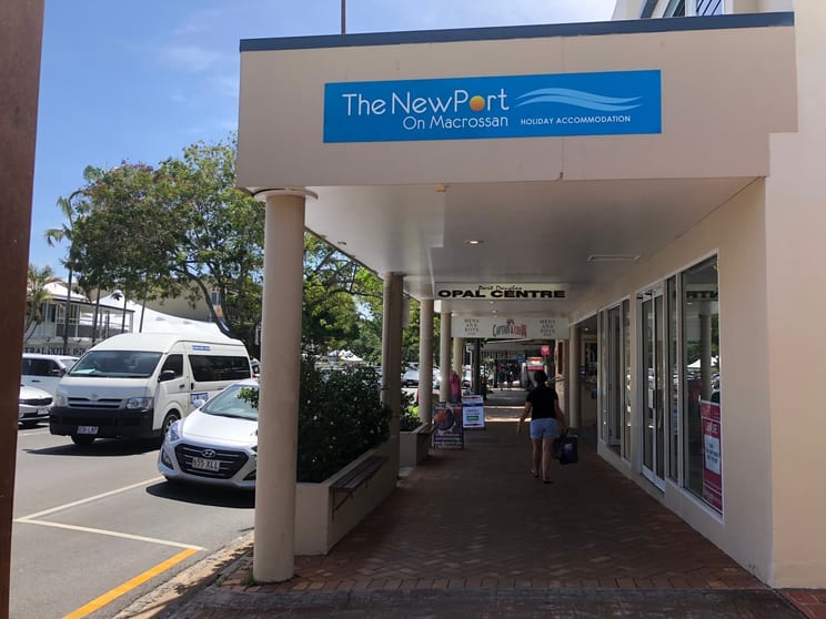 Click to view all images Shop 3/16 Macrossan St Port Douglas QLD 4877 - Image 1