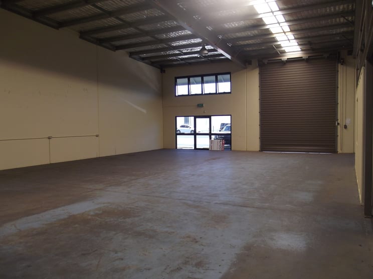 Click to view all images 6/25 Transport Avenue Paget QLD 4740 - Image 2