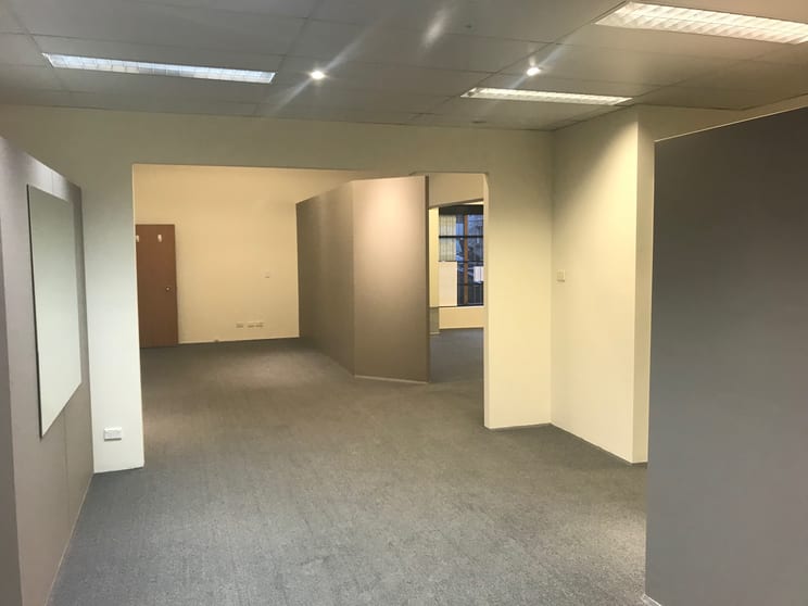 Click to view all images Suite 1/30-38 Victoria Street Paddington NSW 2021 - Image 2