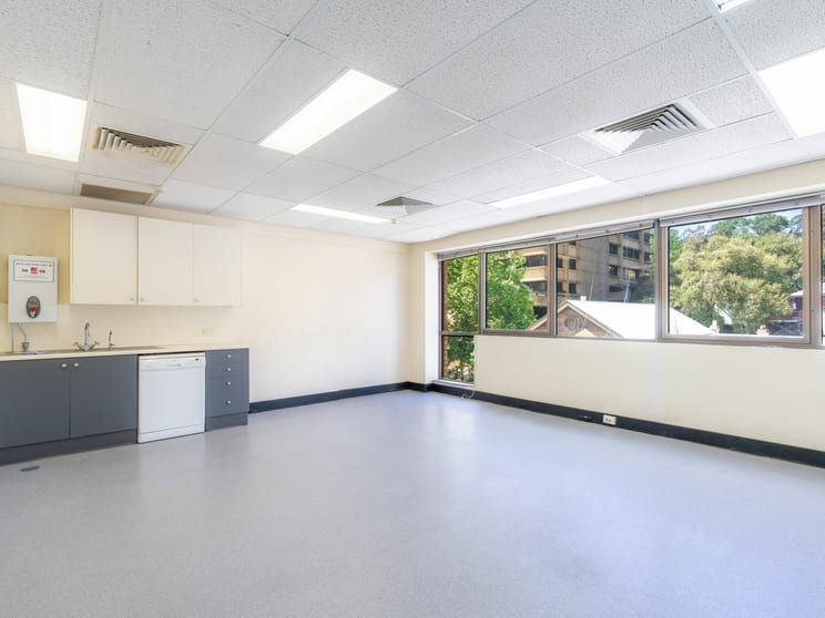 Click to view all images Part Level 3/40 Mann Street Gosford NSW 2250 - Image 3