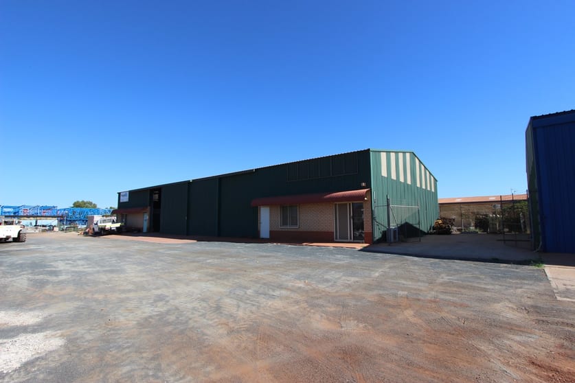 Click to view all images 3/1010 Coolawanyah Road Karratha Industrial Estate WA 6714 - Image 1