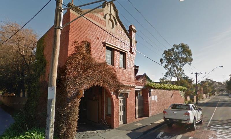 Click to view all images 22A Liddiard Street Hawthorn VIC 3122 - Image 2