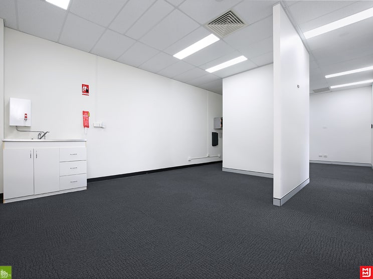 Click to view all images 22/2 Memorial Drive Shellharbour City Centre NSW 2529 - Image 3