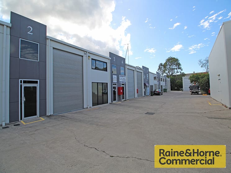 Click to view all images 2&3/115 Robinson Road Geebung QLD 4034 - Image 1