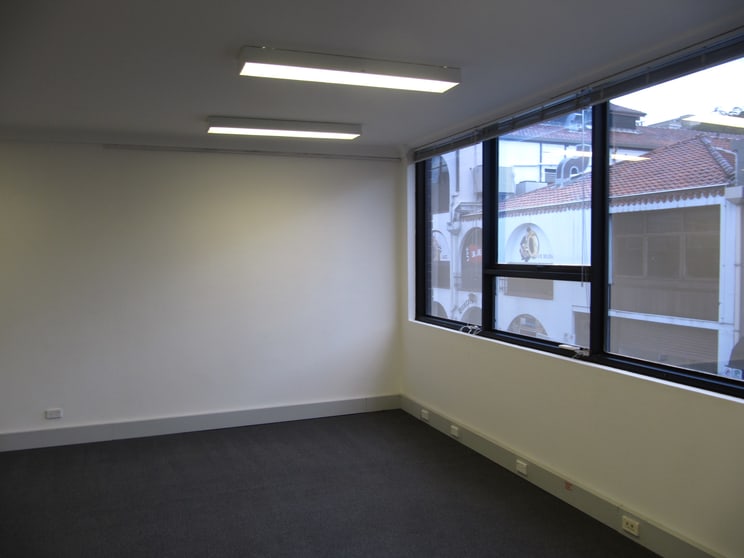 Click to view all images Suite 3, 5 Knox Lane Double Bay NSW 2028 - Image 1