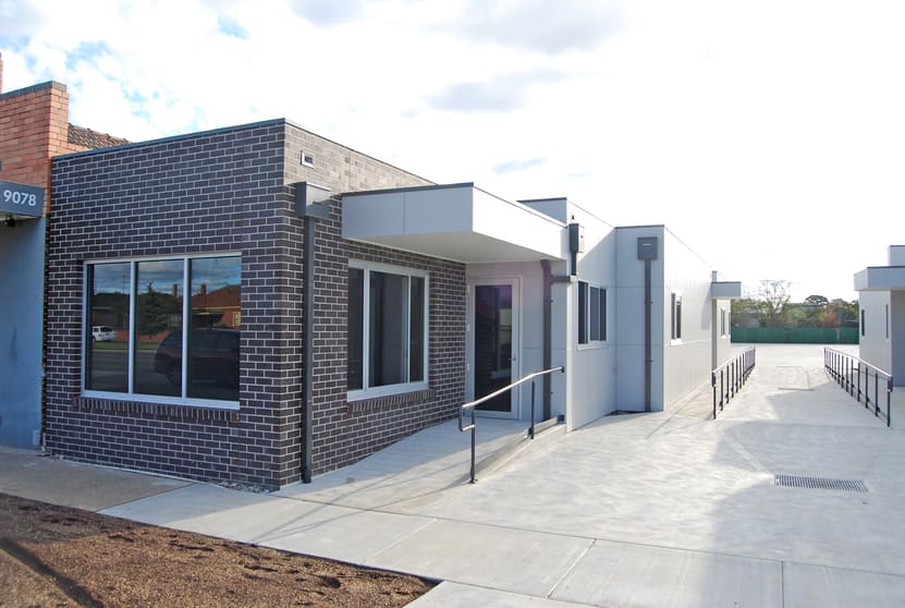 Click to view all images 2/140 Albert Street Sebastopol VIC 3356 - Image 1