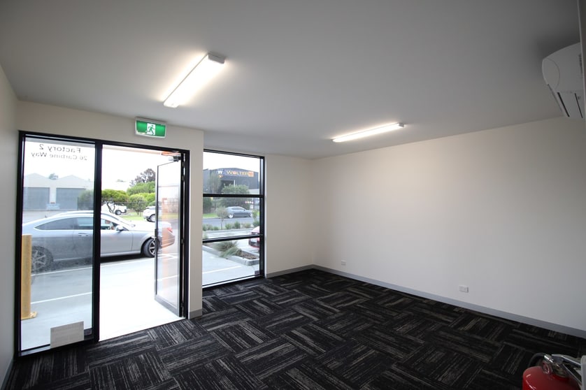 Click to view all images 2/26-28 Carbine Way Mornington VIC 3931 - Image 3