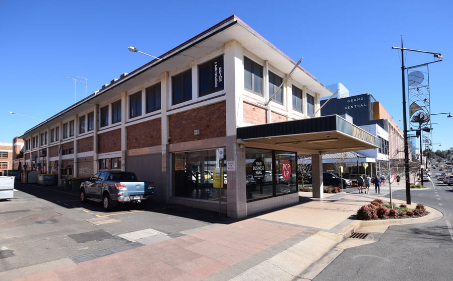 Click to view all images Tenancy 2/210 Margaret Street Toowoomba City QLD 4350 - Image 2