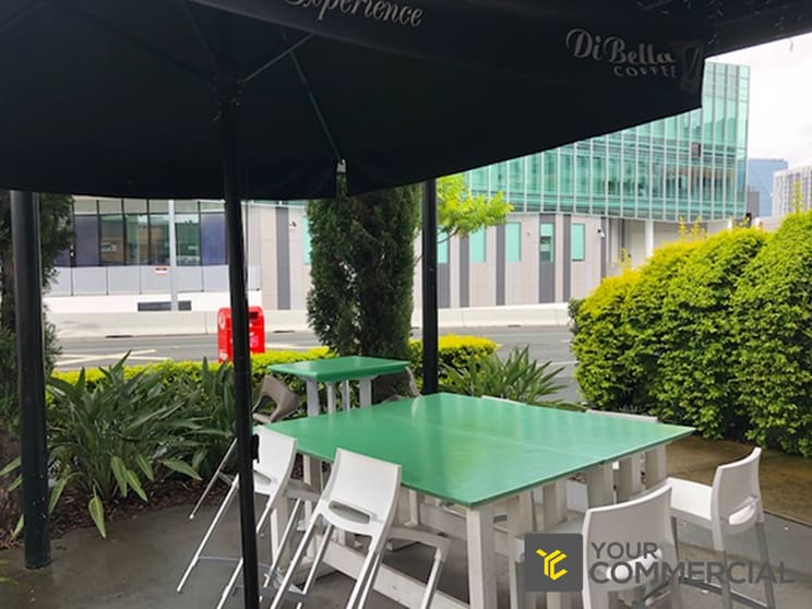 Click to view all images 1B/50 Commercial Road Newstead QLD 4006 - Image 3