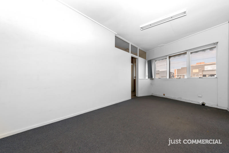 Click to view all images 13 Nelson Street Moorabbin VIC 3189 - Image 3