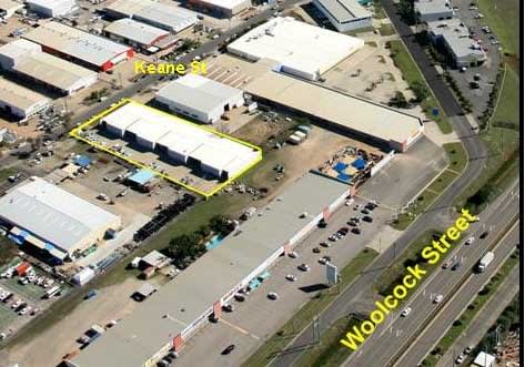 Click to view all images Unit 5, 45 Keane Street Currajong QLD 4812 - Image 2