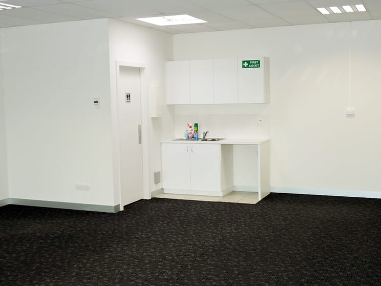 Click to view all images Unit 9/19 Synnot Street Werribee VIC 3030 - Image 2