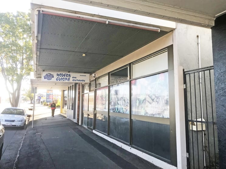 Click to view all images 286 Ruthven Street Toowoomba City QLD 4350 - Image 2