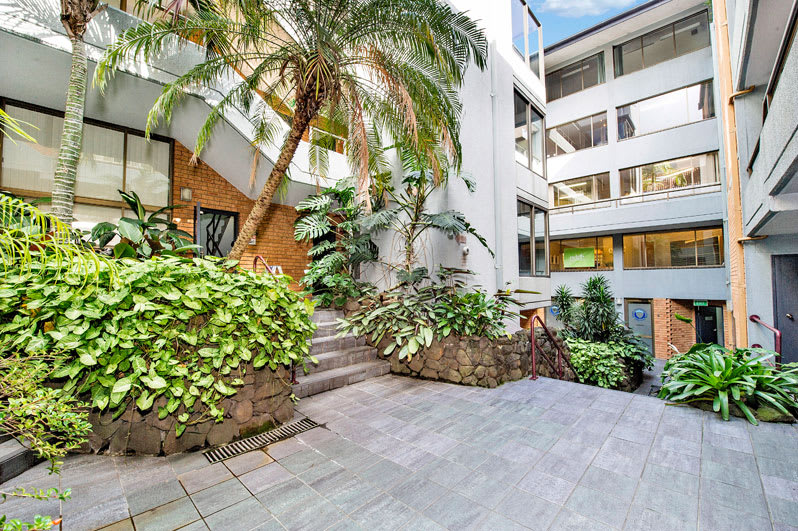 Click to view all images Suite 11, 201 New South Head Road Edgecliff NSW 2027 - Image 2