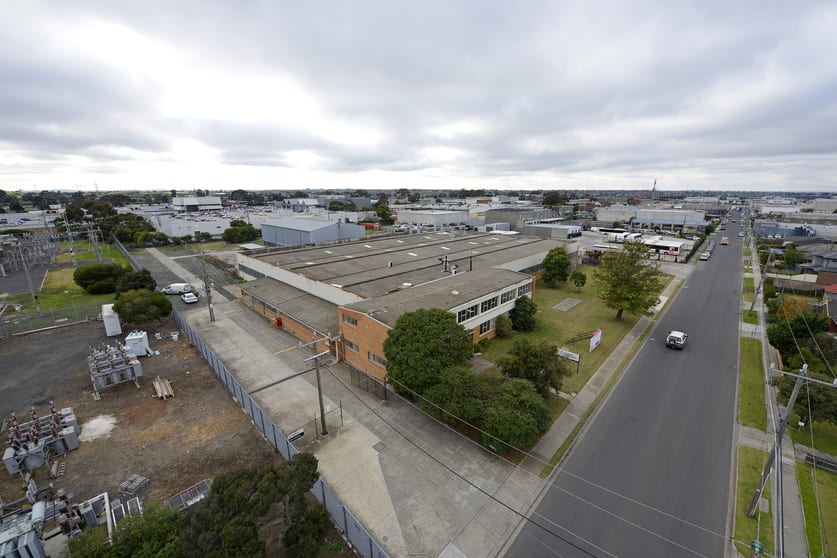 Click to view all images 42 Moore Road Airport West VIC 3042 - Image 2