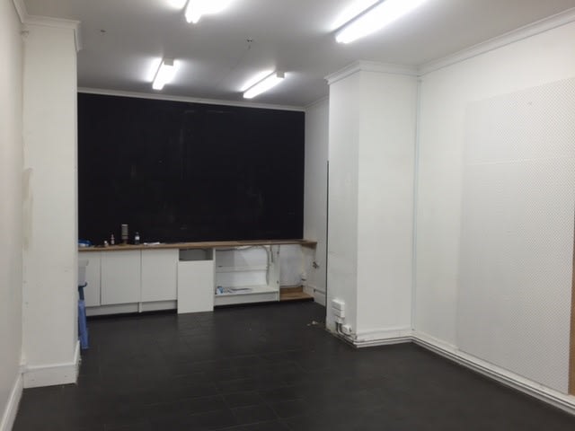 Click to view all images Shop 3/1-5 Station Street Frankston VIC 3199 - Image 2