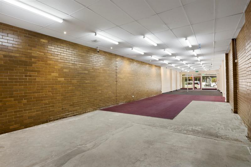 Click to view all images 131 Koornang Road Carnegie VIC 3163 - Image 3