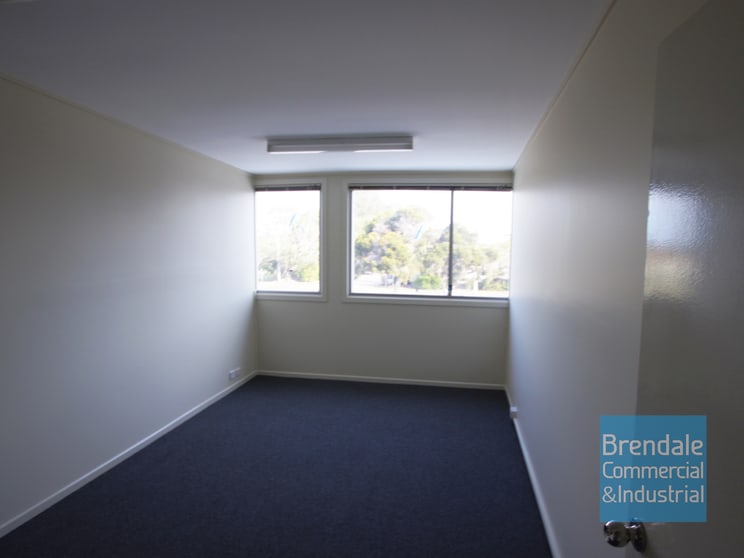 10D/445-451 Gympie Rd Strathpine QLD 4500 - Image 3