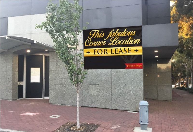 Click to view all images 126 Hobart Street Mount Hawthorn WA 6016 - Image 3