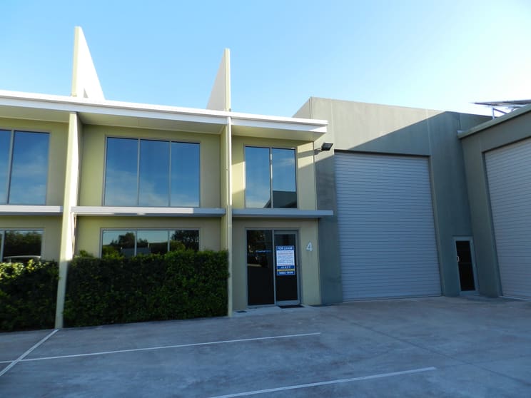 Click to view all images 4/14-28 Ivan Street Arundel QLD 4214 - Image 1