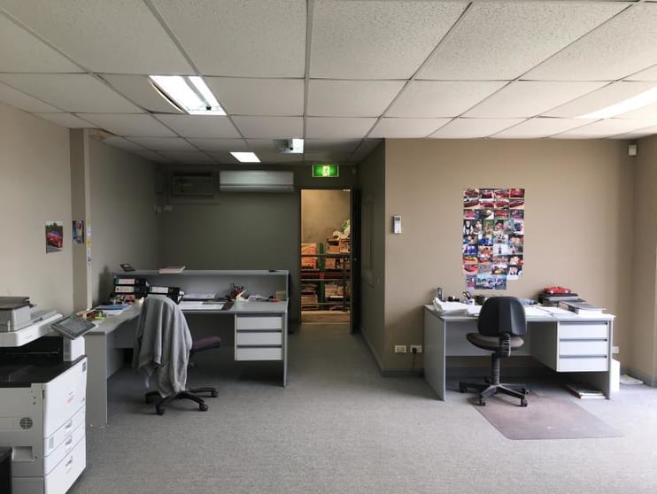 Click to view all images Unit 15/112 Benaroon Road Belmore NSW 2192 - Image 2