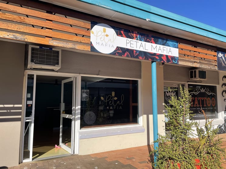 Click to view all images 2/109 Bloomfield Street Cleveland QLD 4163 - Image 2
