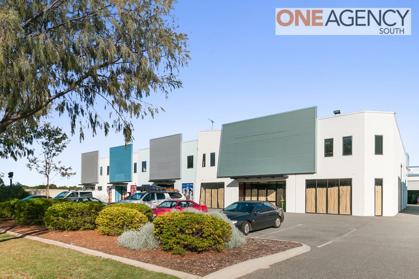 Click to view all images 24/8 Pickard Ave Rockingham WA 6168 - Image 1