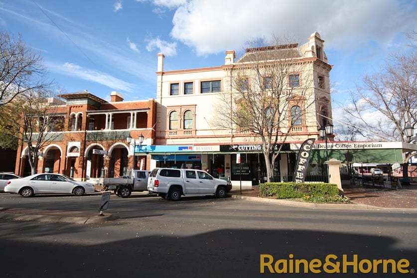 Click to view all images Shop 2 116-120 Macquarie Street Dubbo NSW 2830 - Image 1