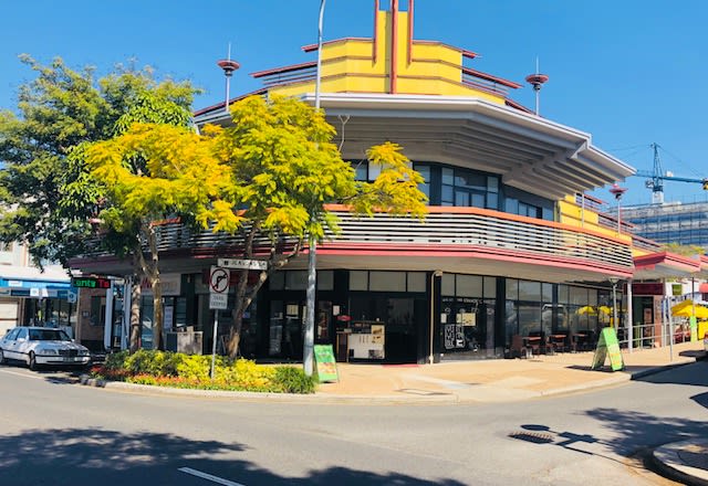 Click to view all images 2A/417 Logan Road Greenslopes QLD 4120 - Image 2