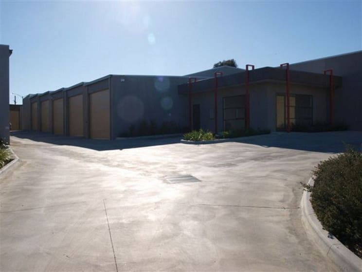 Click to view all images 43/6 Satu Way Mornington VIC 3931 - Image 2