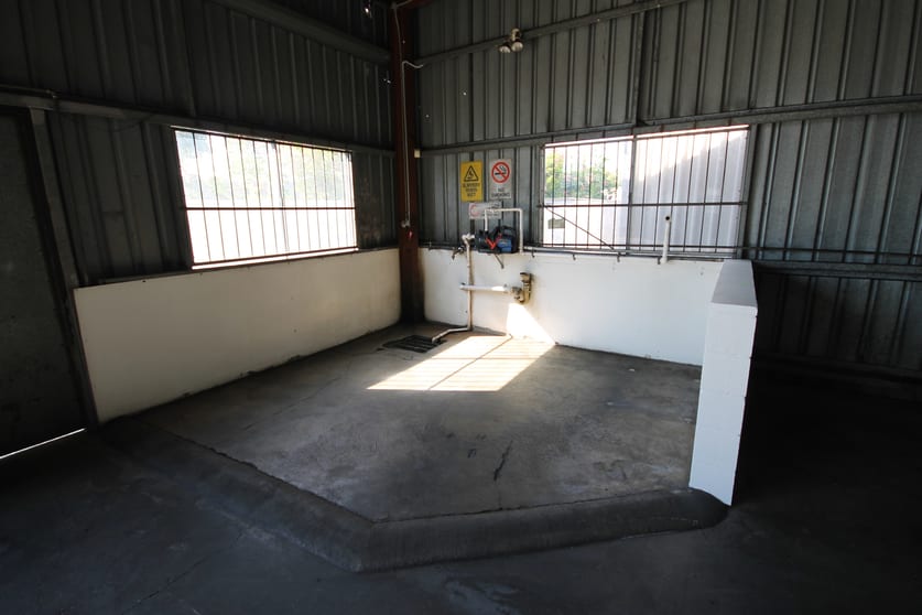 Click to view all images 24 Burke Street Wynnum QLD 4178 - Image 3