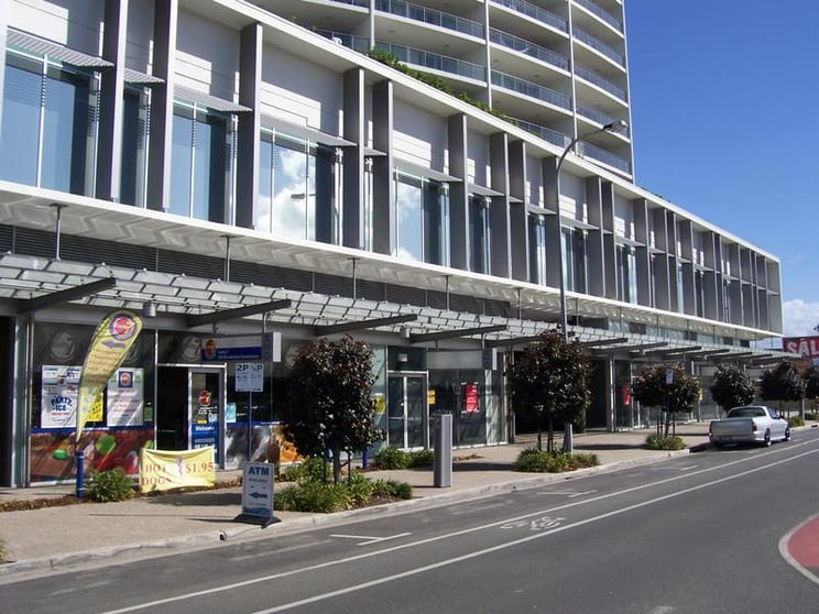 Click to view all images 82 Marine Parade Southport QLD 4215 - Image 1