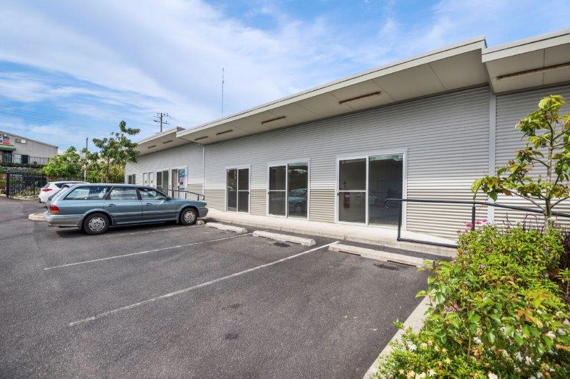 Click to view all images 2/8 Slade St Goonellabah NSW 2480 - Image 2