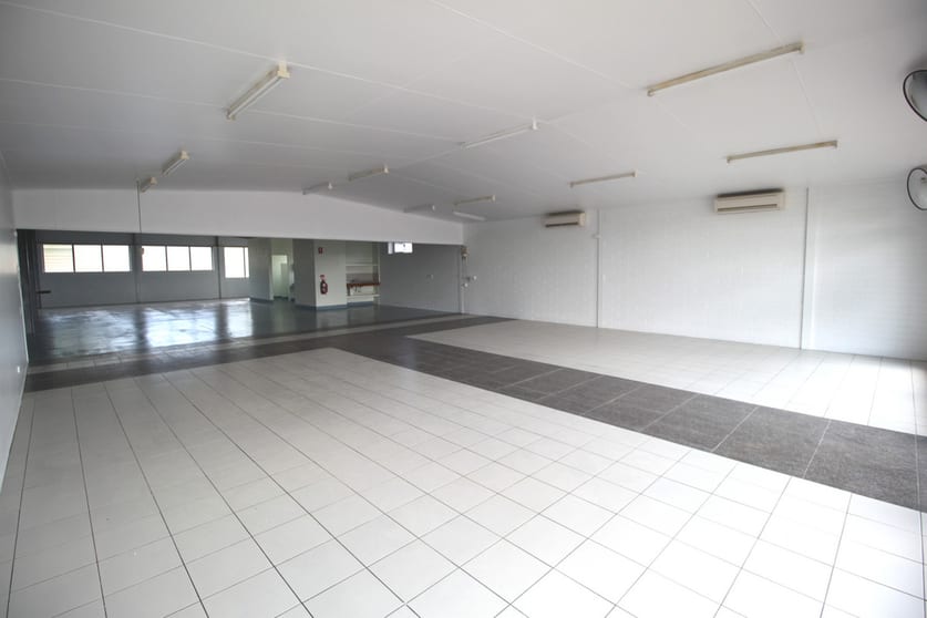 Click to view all images 14 Simpson Street Mount Isa QLD 4825 - Image 3