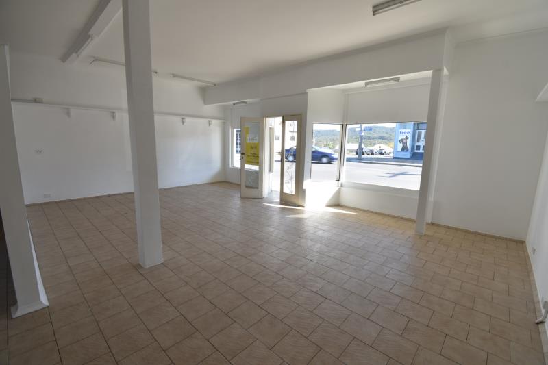 Click to view all images 74A/74A Carrington Street West Wallsend NSW 2286 - Image 2