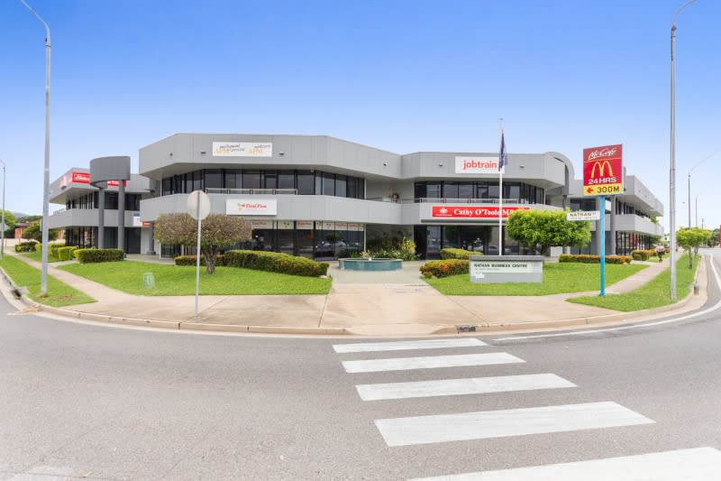 Click to view all images 366-340 Ross River Road Aitkenvale QLD 4814 - Image 1